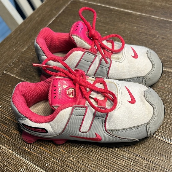 Vtg‎ Nike Shox Pink and Gray Sneakers - Picture 2 of 7
